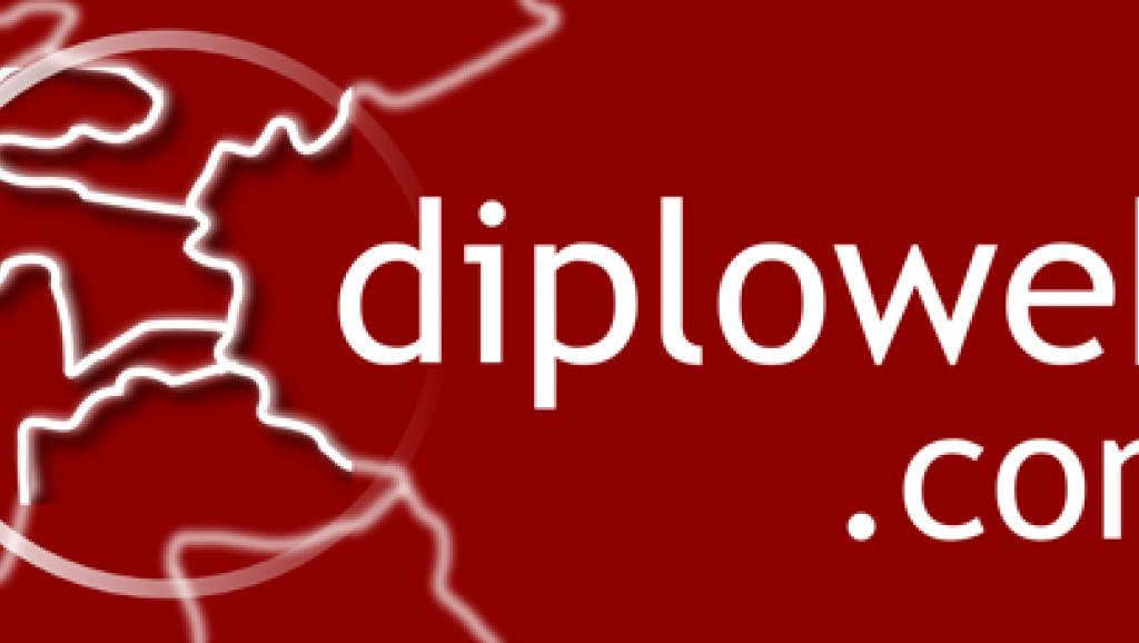 logo-diploweb-pour-rfi_1_0
